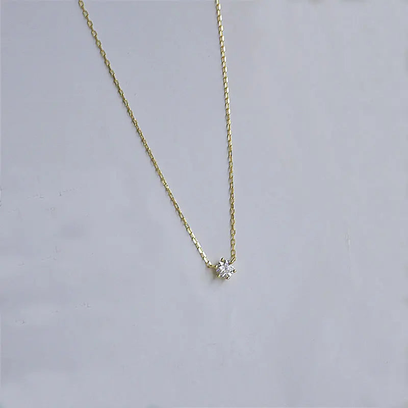 old Plated Zircon Clavicle Necklace