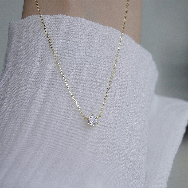 old Plated Zircon Clavicle Necklace
