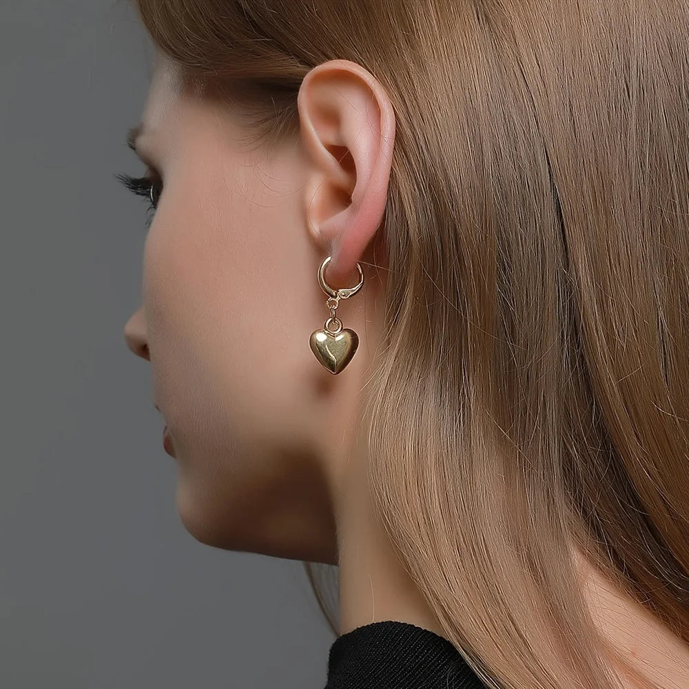 Glossy Gold Heart Necklace Set