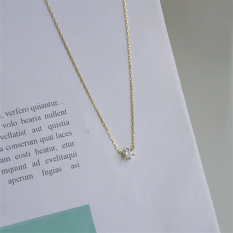 old Plated Zircon Clavicle Necklace